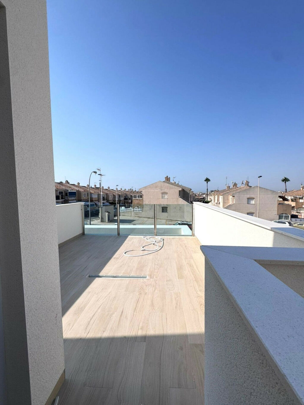 Detached Villa Aguas Nuevas Alicante - image 25