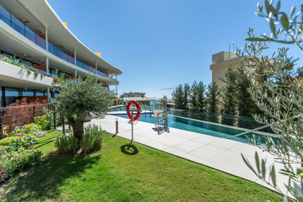 Ground Floor Apartment Fuengirola Málaga - image 25
