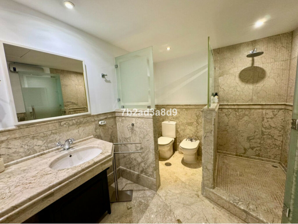 Ground Floor Apartment San Pedro de Alcántara Málaga - image 25
