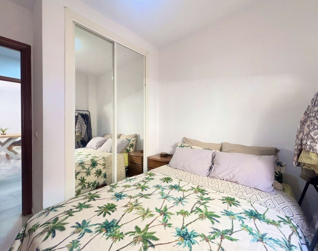 Middle Floor Apartment Estepona Málaga - image 25