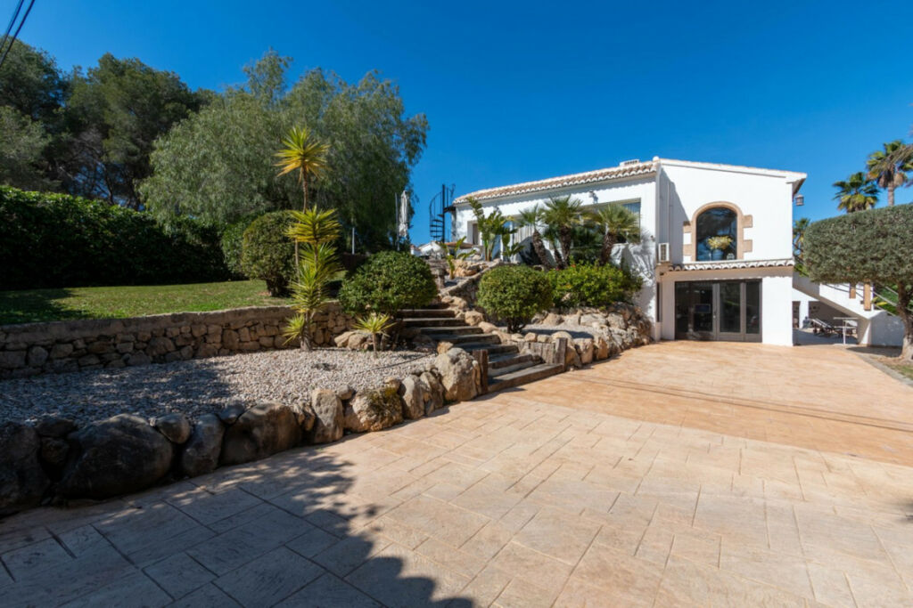 Detached Villa Javea Alicante - image 25