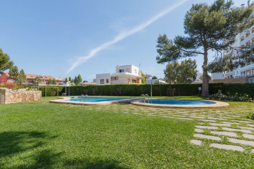 Middle Floor Apartment Javea Alicante - image 25