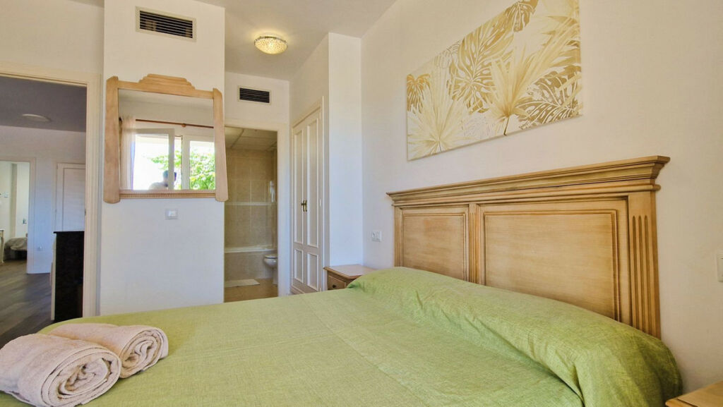 Ground Floor Apartment Selwo Málaga - image 27