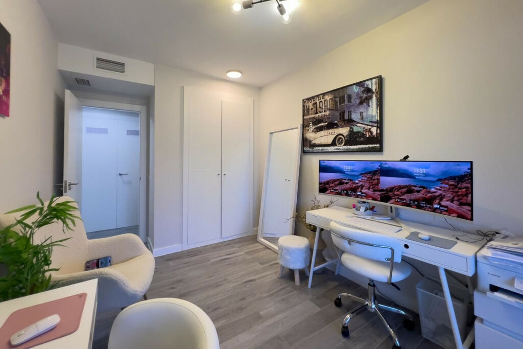 Ground Floor Apartment El Chaparral Málaga - image 25