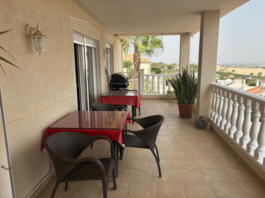Detached Villa Algorfa Alicante - image 25