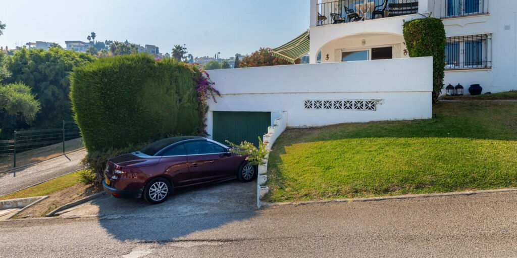 Ground Floor Apartment El Paraiso Málaga - image 30