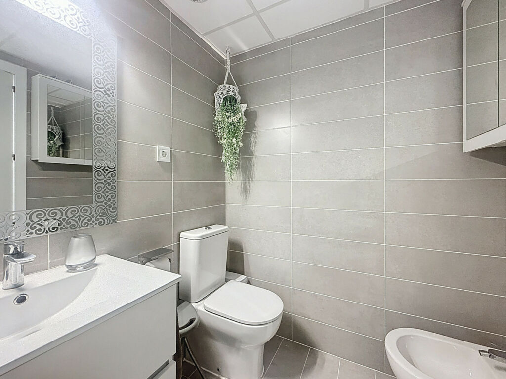 Penthouse Estepona Málaga - image 25