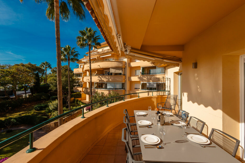 Middle Floor Apartment Elviria Málaga - image 25