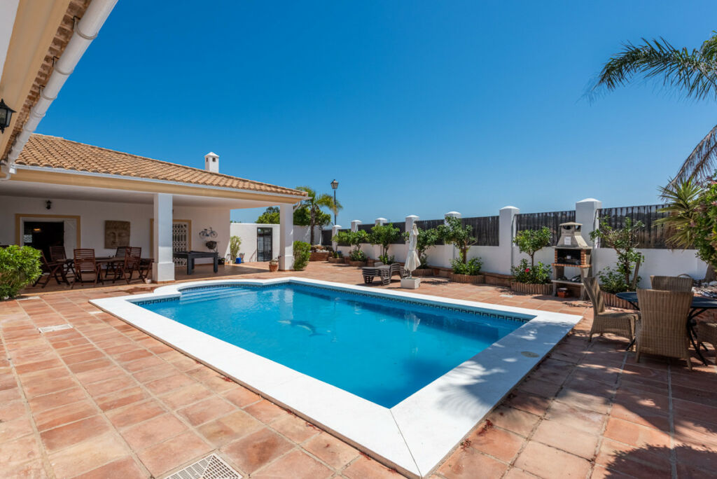 Detached Villa La Cala Golf Málaga - image 26