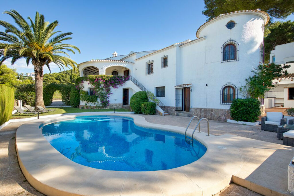 Detached Villa Javea Alicante - image 26