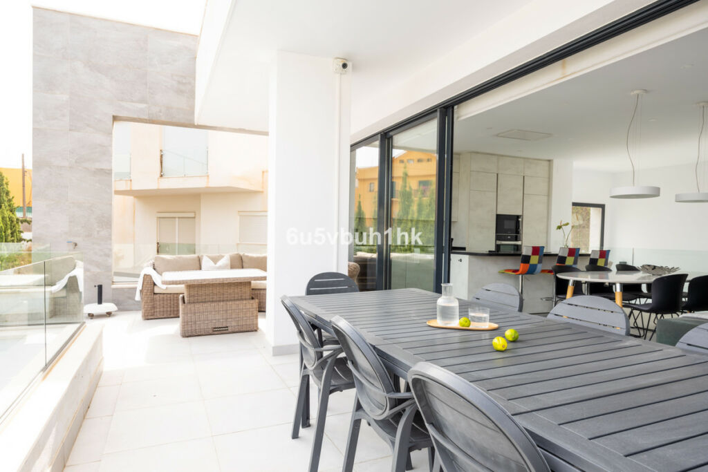 Detached Villa Torreblanca Málaga - image 26
