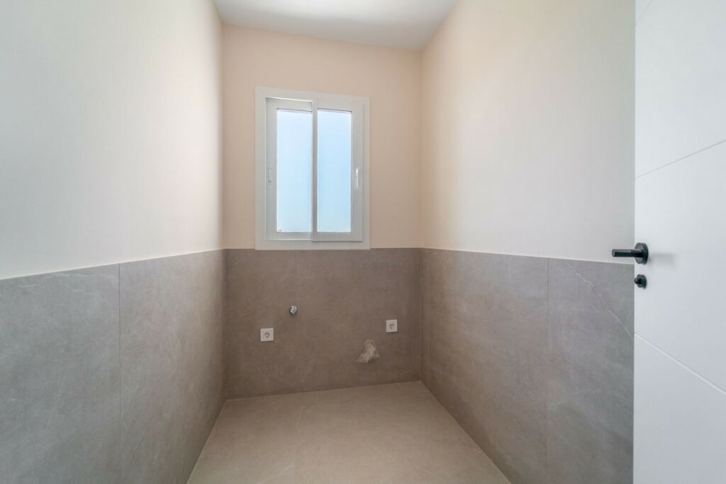 Detached Villa Torreblanca Málaga - image 26