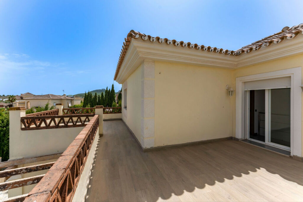 Detached Villa Coín Málaga - image 26
