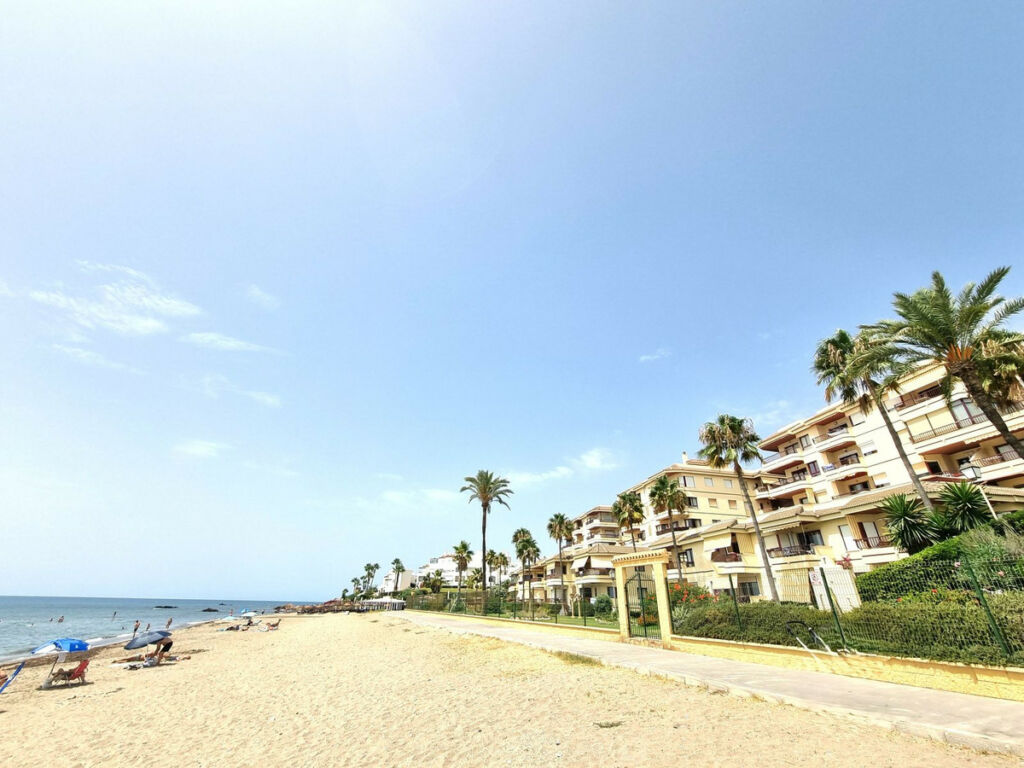 Middle Floor Studio Riviera del Sol Málaga - image 24
