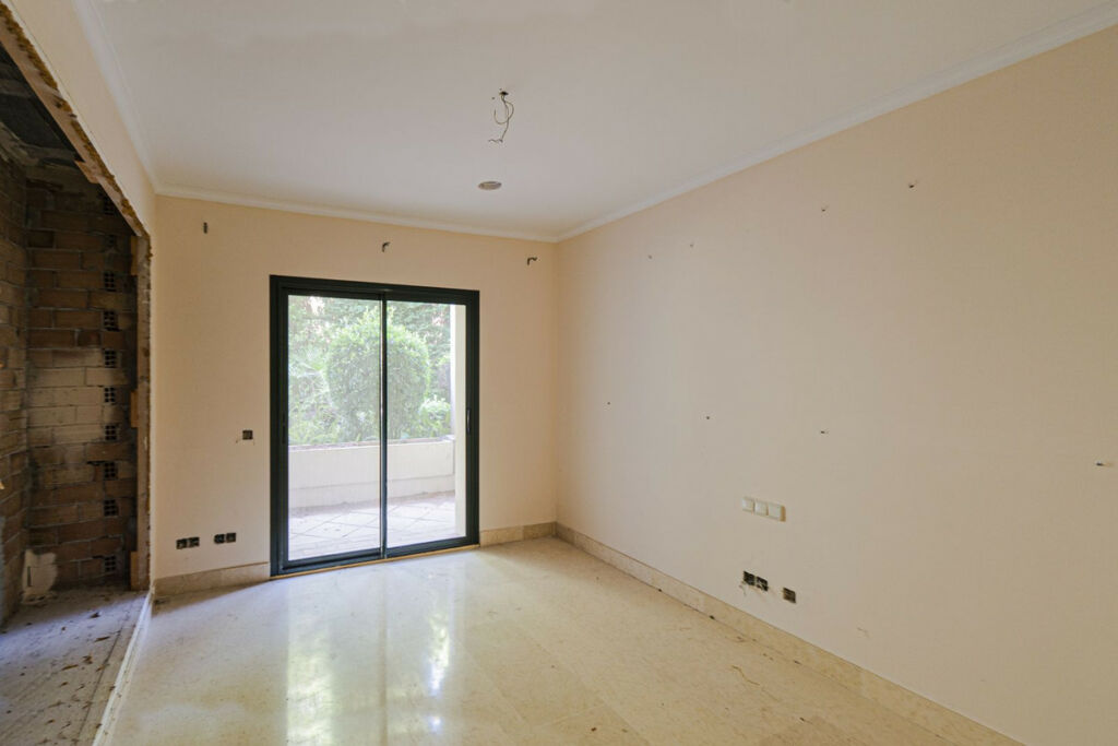 Ground Floor Apartment Benahavís Málaga - image 26