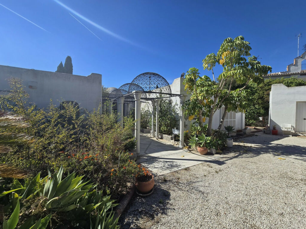 Detached Villa Marbella Málaga - image 26