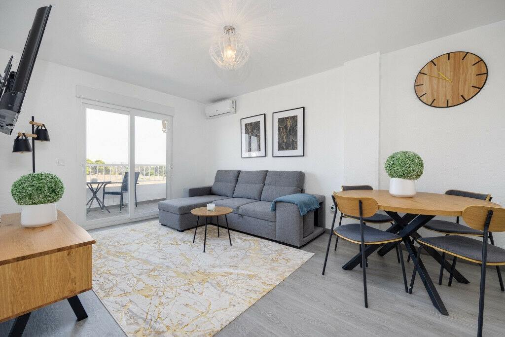 Middle Floor Apartment Punta Prima Alicante - image 26