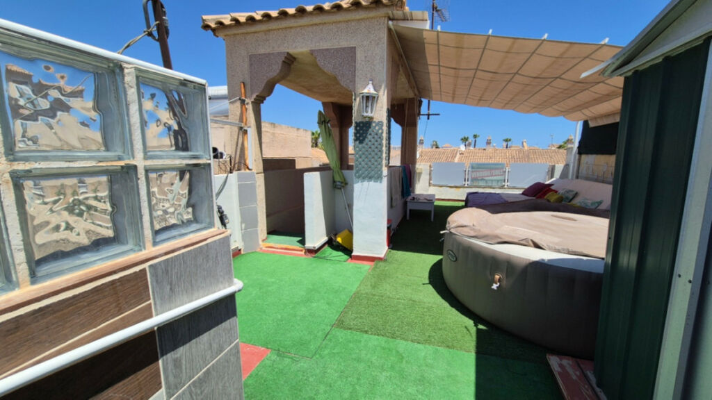 Townhouse Torrevieja Alicante - image 26