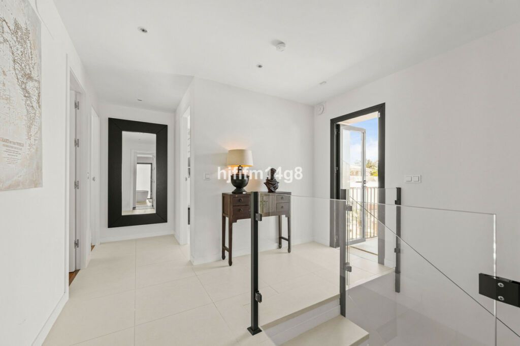 Detached Villa San Pedro de Alcántara Málaga - image 26