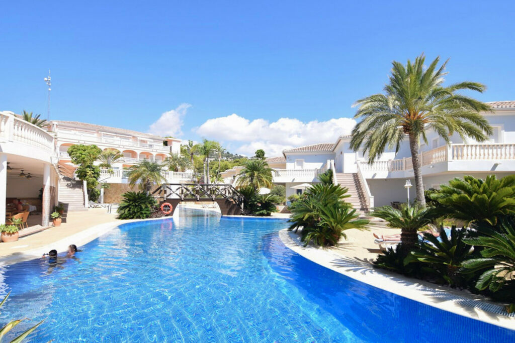 Middle Floor Apartment Benissa Alicante - image 26