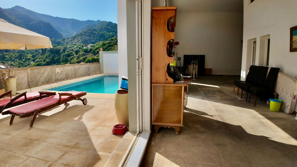 Detached Villa Ojén Málaga - image 26