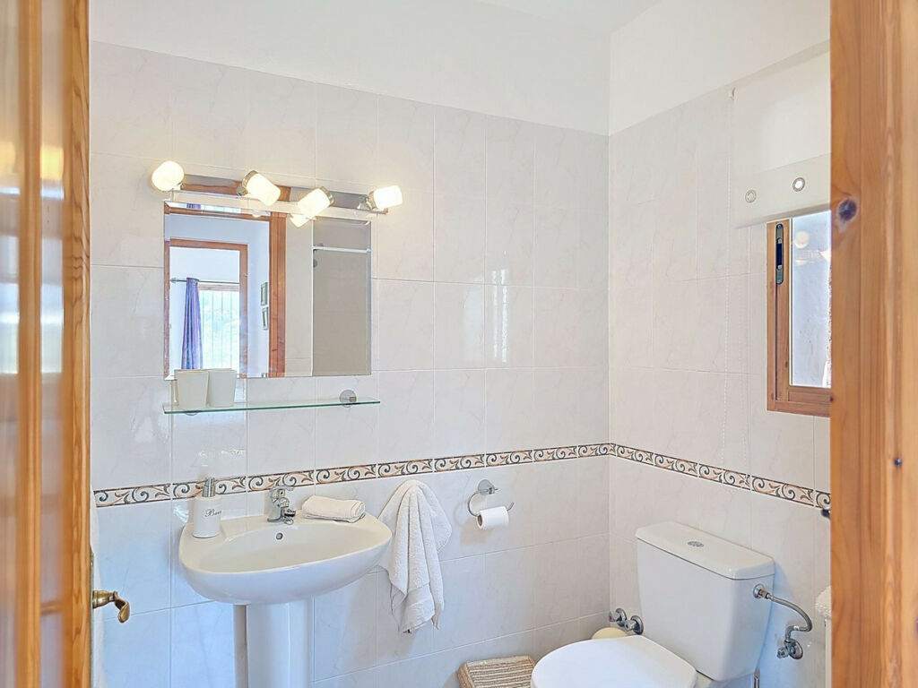 Detached Villa Arenas Málaga - image 26