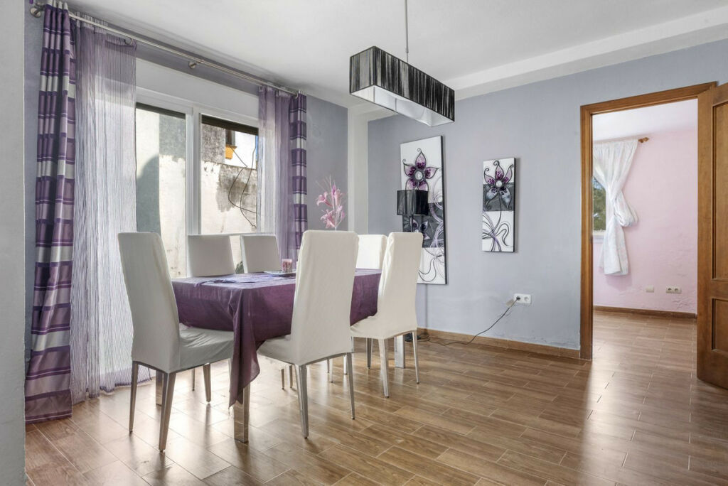 Detached Villa Estepona Málaga - image 26