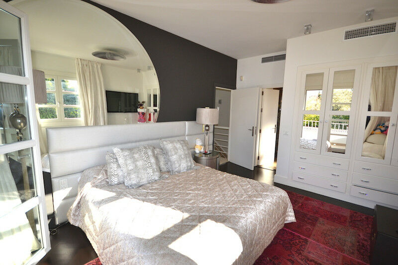 Detached Villa Nueva Andalucía Málaga - image 26