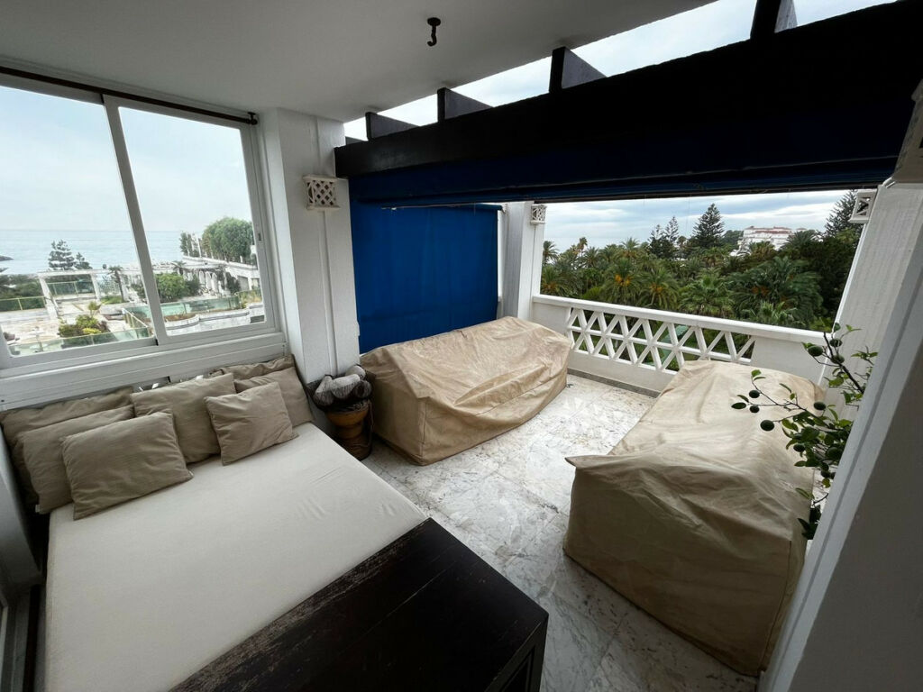 Middle Floor Apartment Puerto Banús Málaga - image 26
