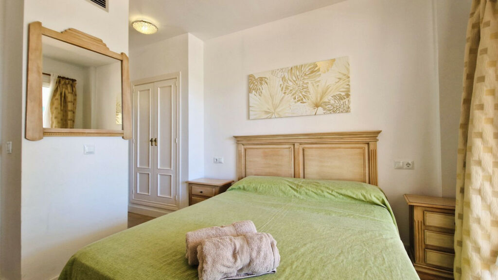 Ground Floor Apartment Selwo Málaga - image 28
