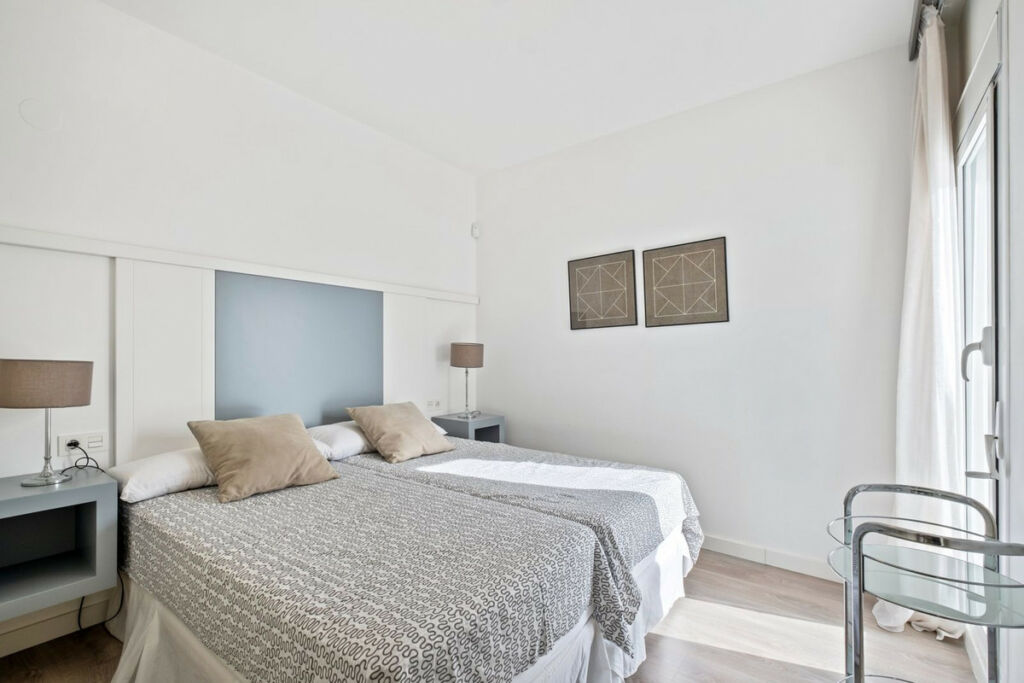 Middle Floor Apartment Benahavís Málaga - image 26