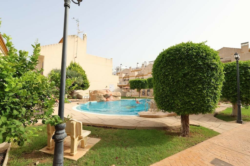 Detached Villa Cabo Roig Alicante - image 26