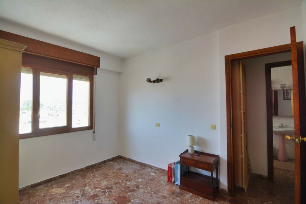Middle Floor Apartment Fuengirola Málaga - image 26