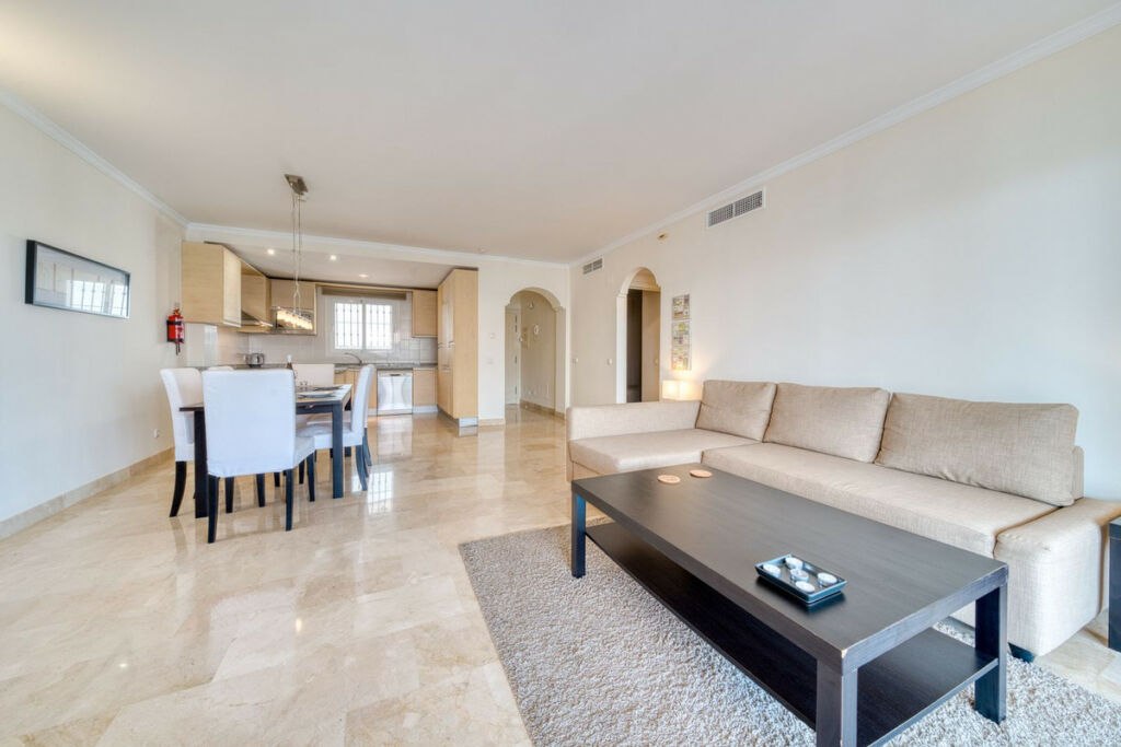 Ground Floor Apartment Calahonda Málaga - image 26