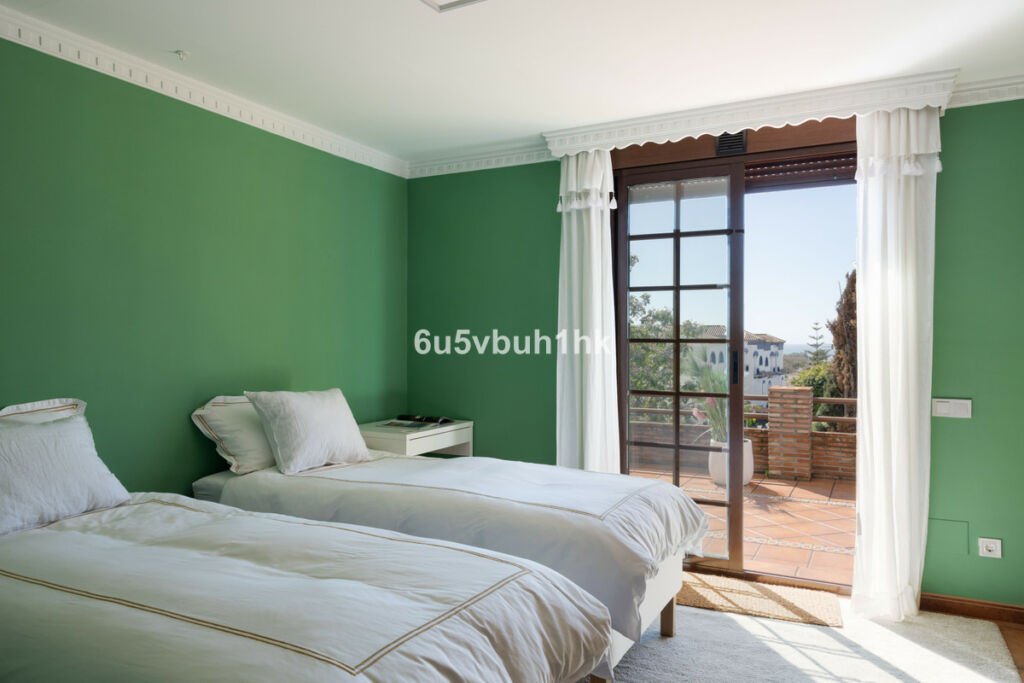 Detached Villa San Pedro de Alcántara Málaga - image 27