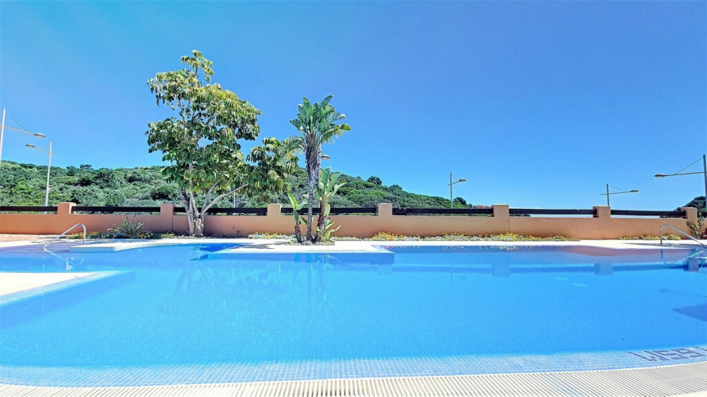Penthouse Manilva Málaga - image 27