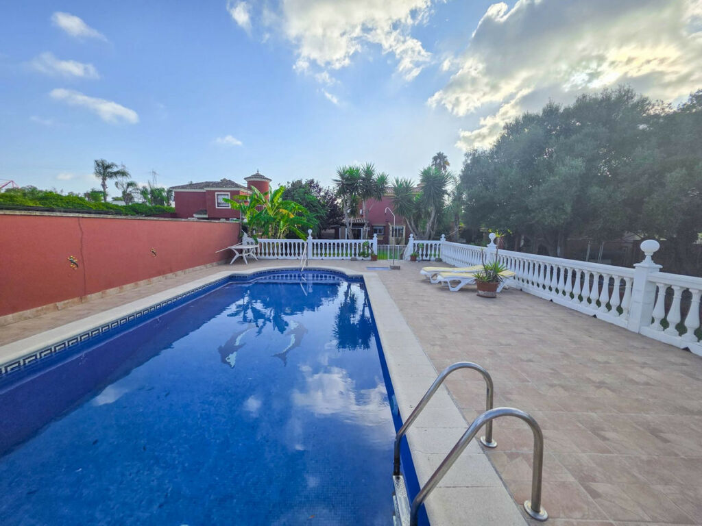 Detached Villa Guadacorte Cádiz - image 27