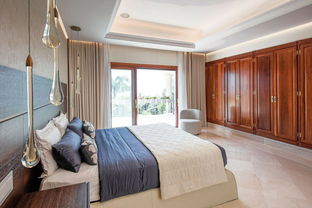 Detached Villa Marbella Málaga - image 29