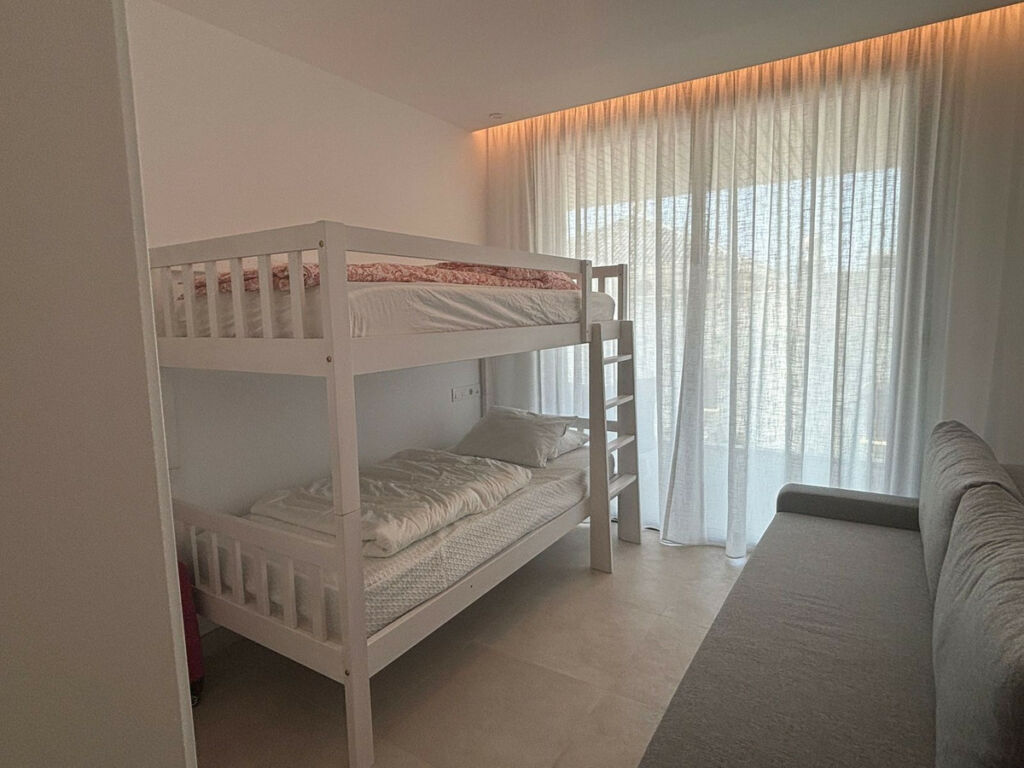Middle Floor Apartment Fuengirola Málaga - image 25