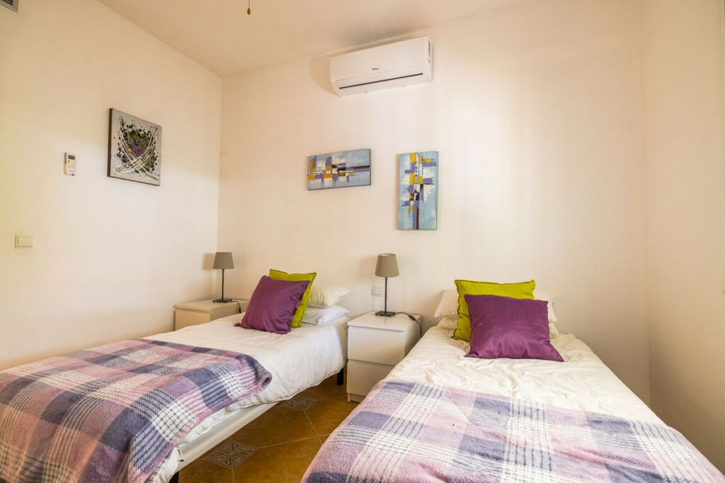 Detached Villa Comares Málaga - image 27