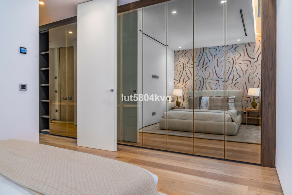 Ground Floor Apartment The Golden Mile Málaga - image 27