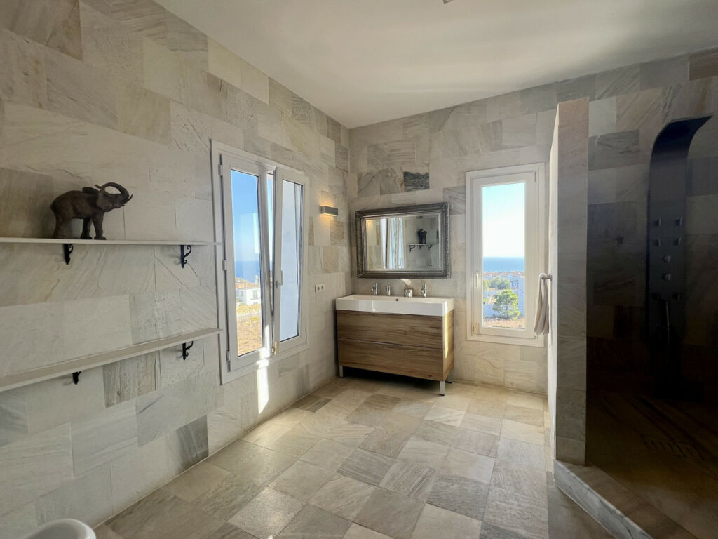 Detached Villa Manilva Málaga - image 26