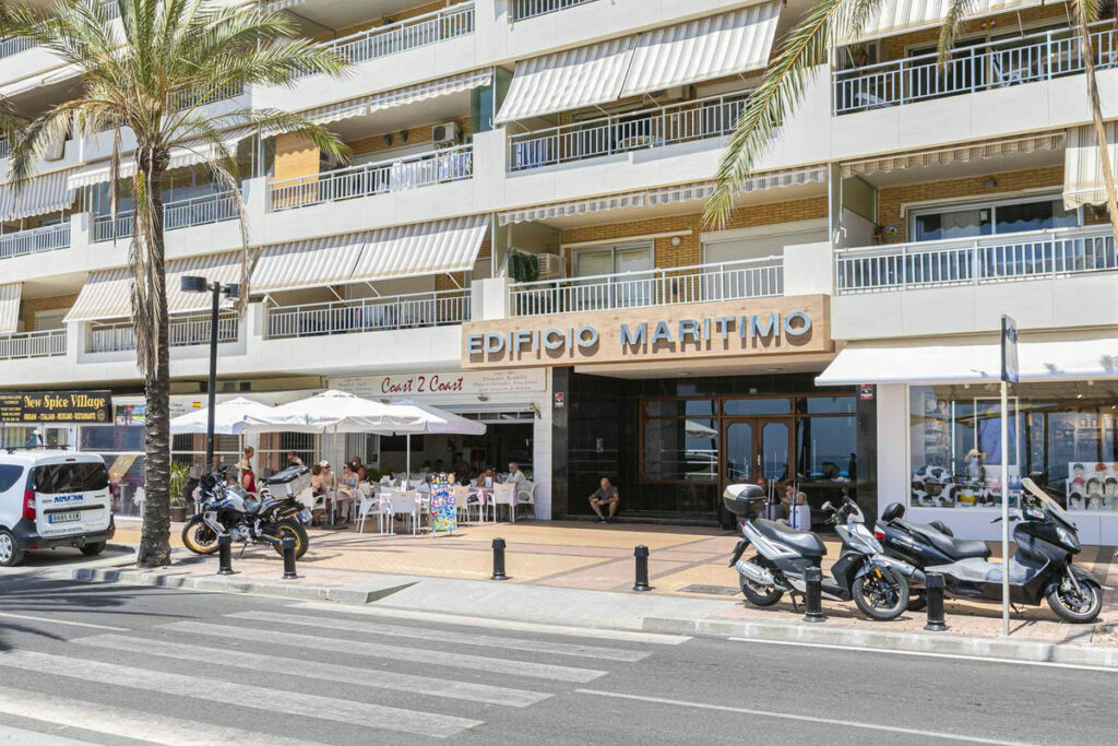 Middle Floor Apartment Fuengirola Málaga - image 27
