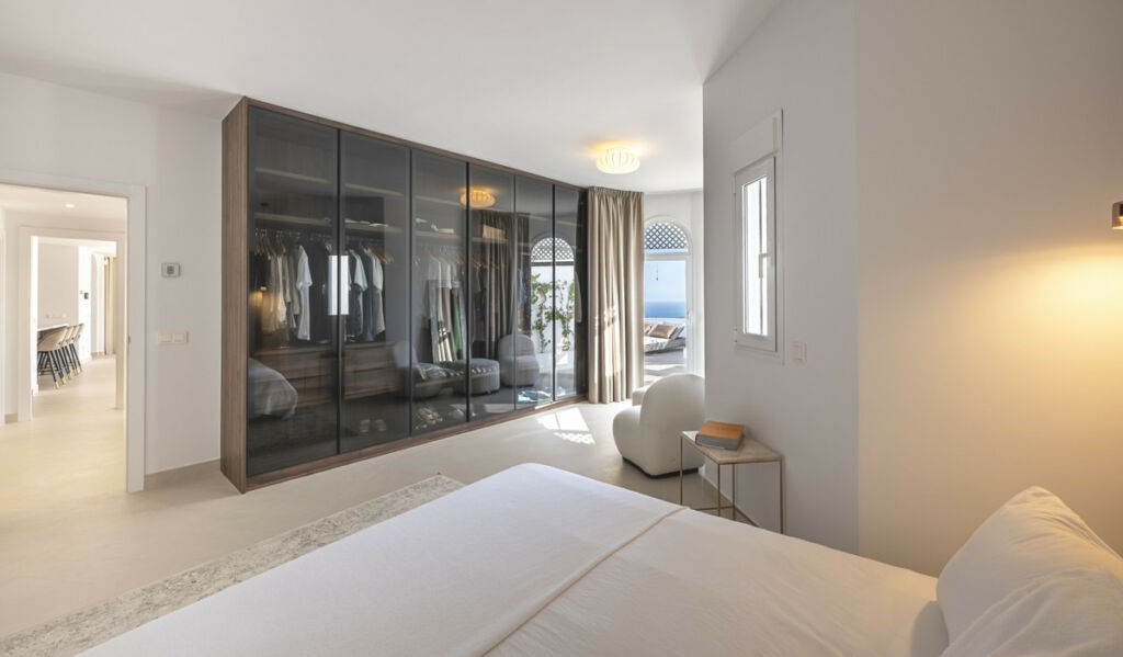 Middle Floor Apartment The Golden Mile Málaga - image 26