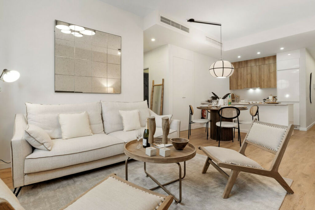 Middle Floor Apartment Estepona Málaga - image 27