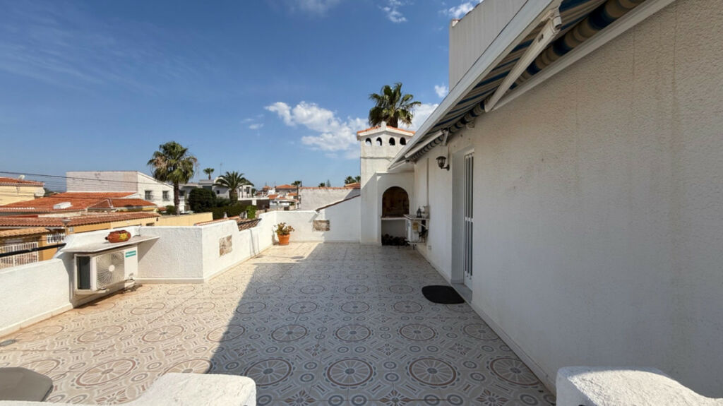 Detached Villa Torrevieja Alicante - image 27