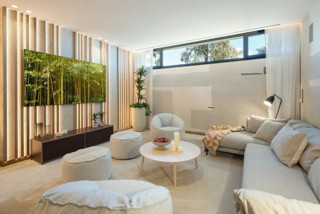 Detached Villa La Quinta Málaga - image 27