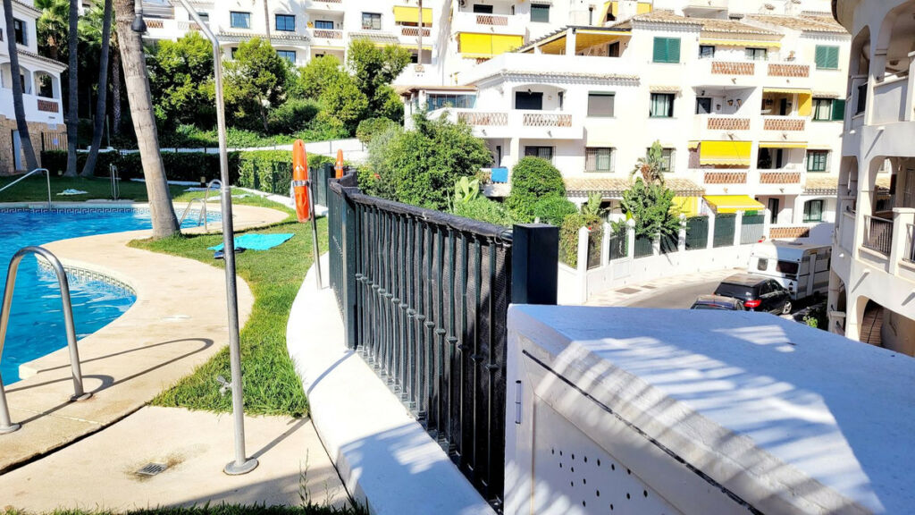 Ground Floor Apartment Torrequebrada Málaga - image 27