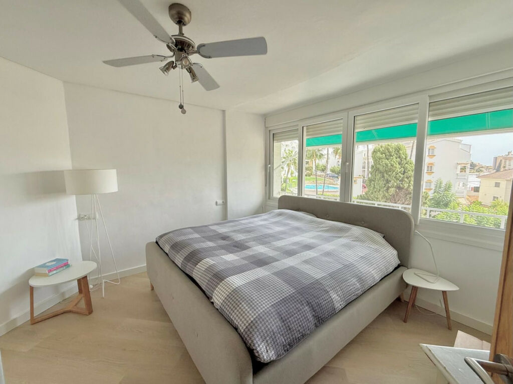 Middle Floor Apartment Torreblanca Málaga - image 27