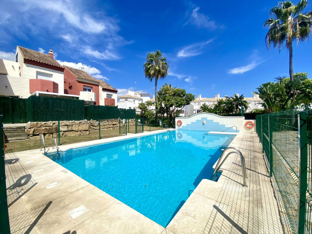 Townhouse Estepona Málaga - image 27